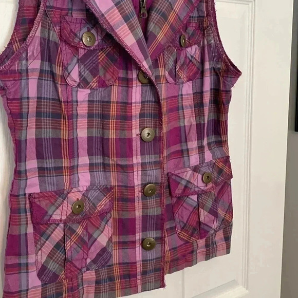 Maurice’s pink/purple plaid  vest S - Picture 3 of 9